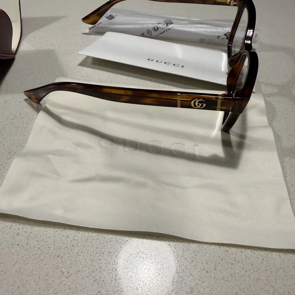 Gucci 55MM Cat Eye Tortoiseshell Women's Glasses - Picture 7 of 9